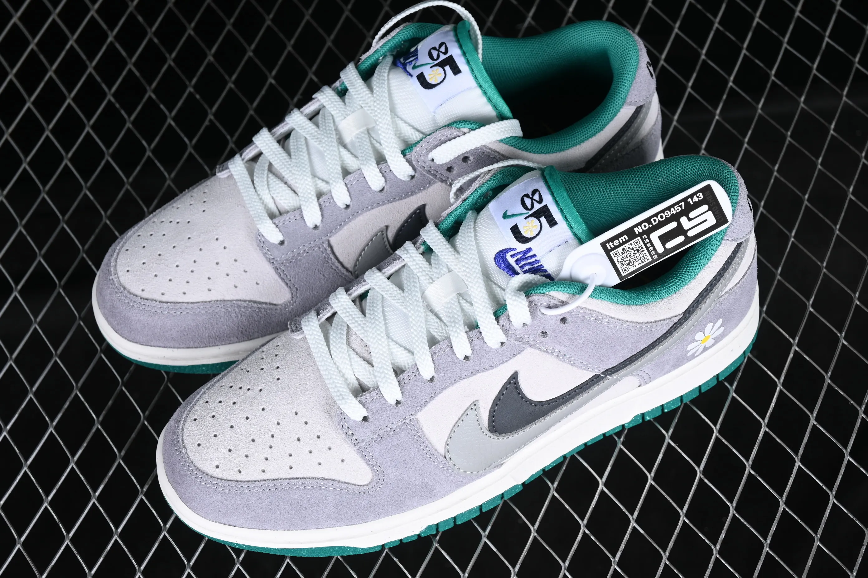 All categories Nk SB Dunk series Nk SB Dunk Low low-top sneakers Nk SB Dunk Low "85" SB low-top sports and leisure sneakers DO9457-143